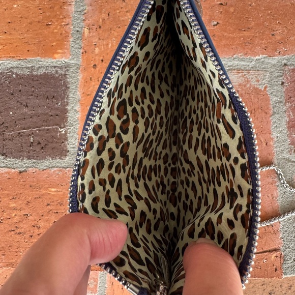 Sorial Navy Crossbody Bag with Chain Strap - Picture 4 of 6